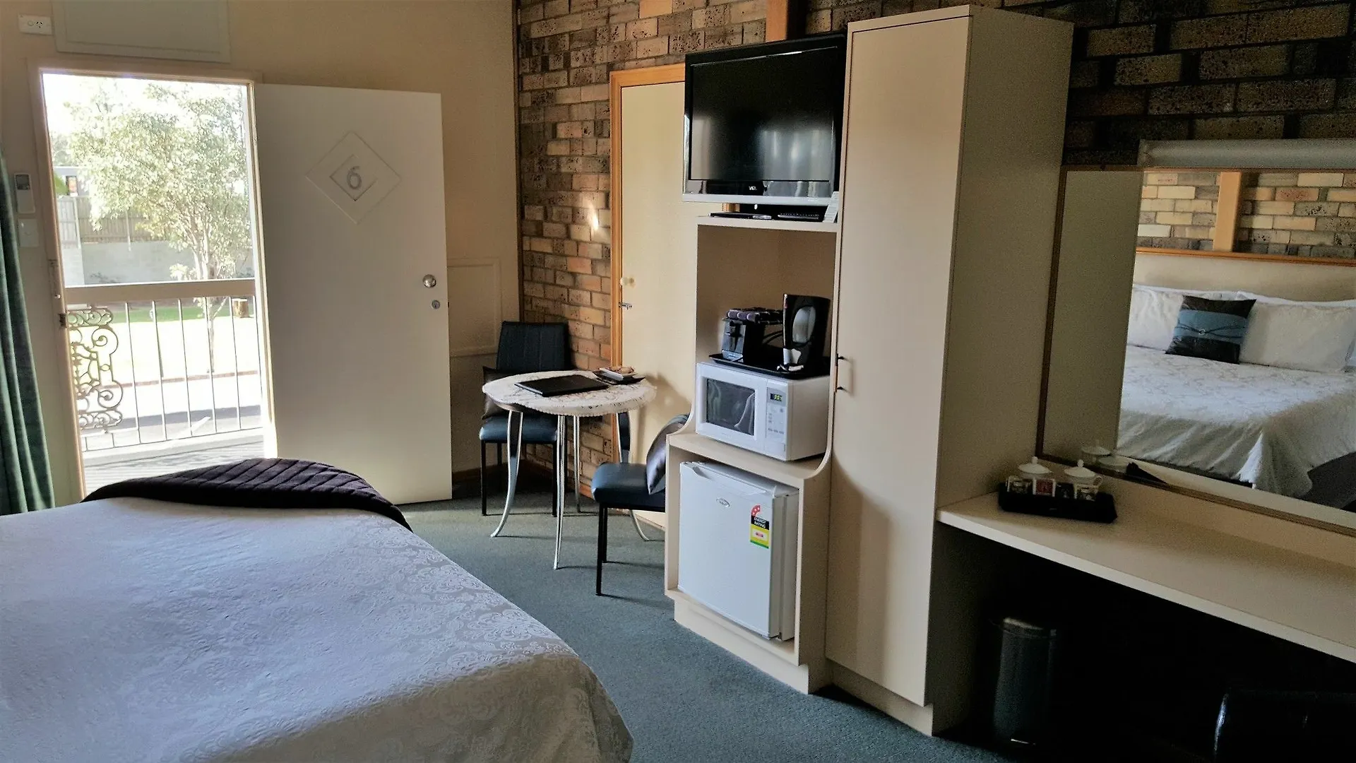 Centrepoint Midcity Motor Inn Warwick Motel