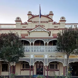 Hotel Criterion, Warwick