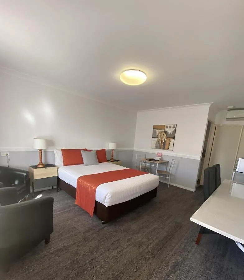 Centrepoint Midcity Motor Inn Warwick